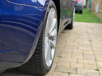 Tesla Model 3 Long Range AWD 340kW 80tis km (záruka 04/2027) - 16