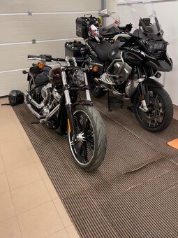 Harley Davidson Breakout 114 - 16