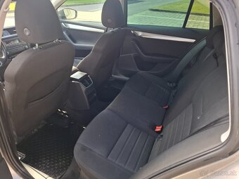 Škoda Octavia III 1.6Tdi 77kw Combi - 16