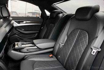 Audi S8 Plus Quattro 4.0 TFSI V8 - 16