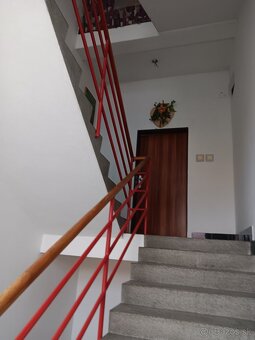 Predám 1/2 podiel domu v strede Trenčína - 16