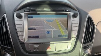 Hyundai ix35 Hyindai 2.0 CRDi VGT Premium 4x4 A/T 100k... - 16