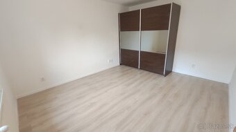 Trojizbový byt na prenájom - 16