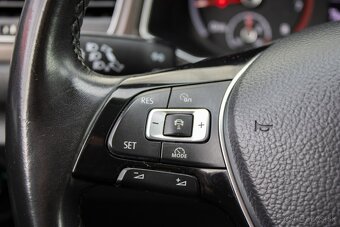 Volkswagen T-Roc 1.0 TSI BMT Style - 16