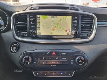 Kia Sorento 2.2 CRDi VGT 4WD ISG Platinum A/T za 15.790 € - 16