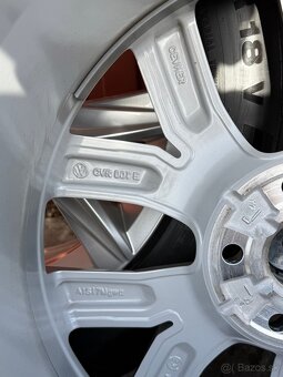 Originál kolesa VW Tiguan 235/55R18 elektróny 7Jx18 ET43 - 16