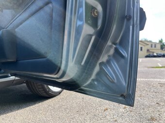 BMW 520i E28 automat - 16