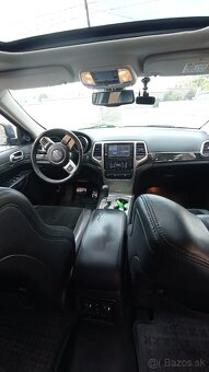 Jeep Grand Cherokee 3.0 - 16