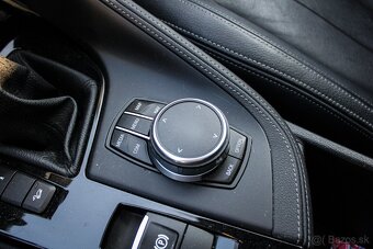 BMW X1 xDrive 20i M Sport A/T - 16