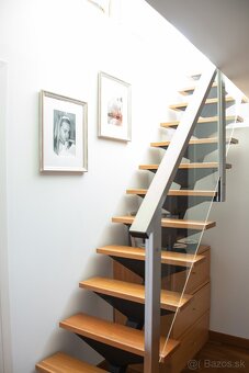 V centru Nice, Francie čeká na vás exkluzivní apartmán 4+1 - 16