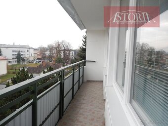 3-izbový tehlový byt - Martin - centrum - kompletná rekonštr - 16
