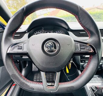 Škoda Octavia III 2,0 TDI RS 2017 KOMBI,NAVI,XENON,CANTON - 16