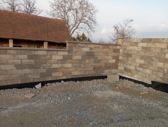 Pokládka zámkovej dlažby - 16