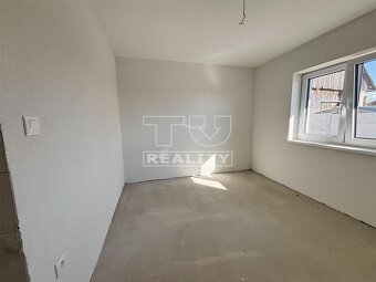 MODERNÝ 4 IZBOVÝ BUNGALOV PODLUŽANY - 16