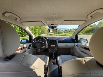 Mercedes-Benz A trieda 200 CDI Elegance Autotronic - 16