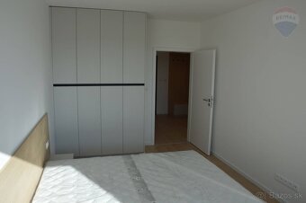 Prenájom 2 izbový byt novostavba Nitra centrum - 16