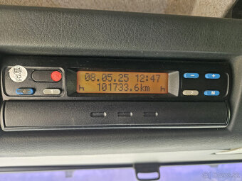 Tahac s sklapacim navesom - 16