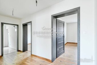 3-izbový moderne zrekonštruovaný rodinný dom v obci Jaslovsk - 16