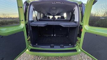VW CADDY 5 MAXI STYLE 1.5 TGI CNG 2023 7-MIESTNE ZARUKA SR - 16