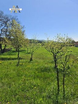 Na predaj rodinný dom s pozemkom 3228 m2 v obci Podkriváň - 16