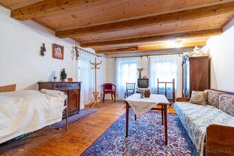 REZERVOVANÝ 200 ROČNÝ RODINNÝ DOM V MESTE VRANOV NAD TOPĽOU - 16