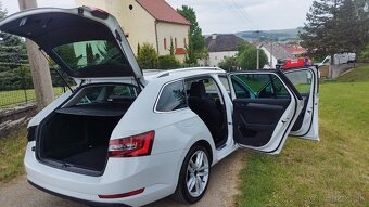 Škoda Superb combi 3 sportline 2,0tdi,,110kw..  DSG, - 16