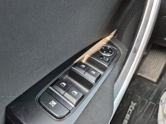 Kia XCeed 1.4 T-GDi Silver - 16