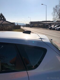 MAZDA 3 benzín 1.6,77 kW - 16