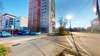 REZERVOVANÉ 2-izbový byt, NÁM. HRANIČIAROV, veľký BALKÓN, v - 16