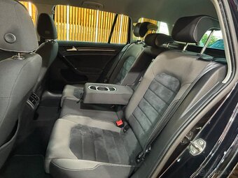 Volkswagen Golf Variant 2.0 TDI 150k Highline - 16