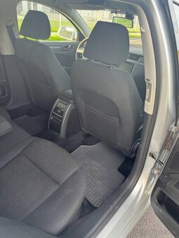 ŠKODA SUPERB 2 1.8 TSI 118KW SEDAN - 16