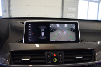 BMW X1 xDRIVE 25e M PAKET 162 kW 2021-DPH - 16