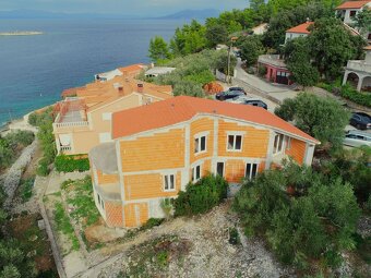 Luxus pri mori – rozostavaný dom len 55 m od pláže - 16