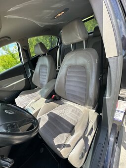 VW Passat B6 sedan 2.0TDI 103kw DSG - 16