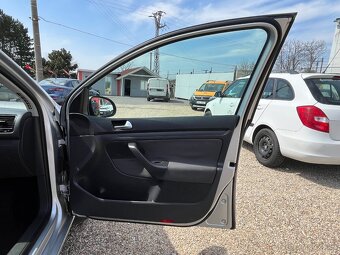 Volkswagen Golf, 1.9 TDI 77KWKLIMAZACHOVALÝ  - 16
