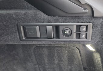 BMW 320D XDRIVE M Packet 140KW 5/2023 ODPOČET DPH ZÁRUKA - 16