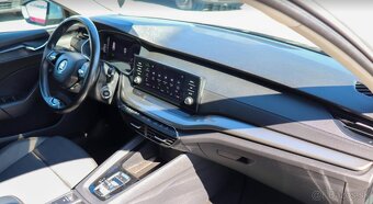 Škoda Octavia Combi 2.0 TDI Ambition DSG - 16