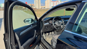 Volkswagen Passat 2.0 TDI BMT Trendline - 16