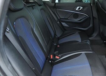 BMW Řada 2 218i M-SPORT ČR 1.MAJ 100 kw - 16