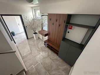 Krátkodobý alebo dlhodobý prenájom 2x spálňa , 135m2 - 16