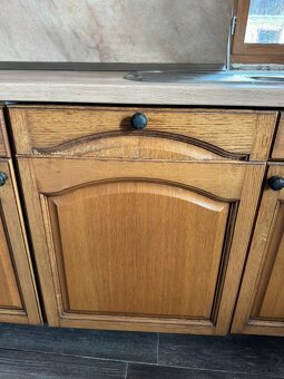 Krásná rustikální dubová linka se spotřebiči, 5447 - 16