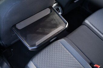 2016 VW Tiguan 2.0 TDI 110 kW | výhrevy ťažné - 16