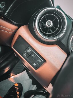 MAZDA MX-5 RF 2.0 SKYACTIV - 16