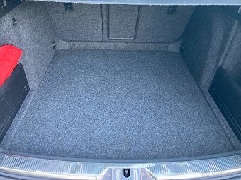 Škoda Superb Combi 2.0 TDI CR 170k Elegance - 16