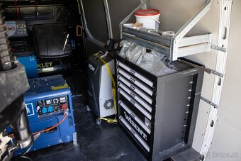 IVECO Daily 35S16 + Mobilný pneuservis - 16