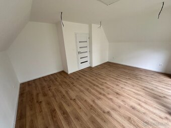 Domy v pokojnej lokalite blízko prírody - 16