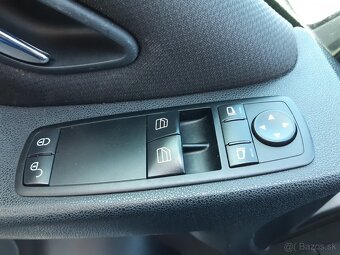 Mercedes Benz  A 150 - 16