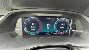 Škoda Octavia Combi 2,0TDI Style DSG, masaž. sedalá, head-up - 16