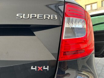 ŠKODA SUPERB 125kW 4X4 DSG - 16