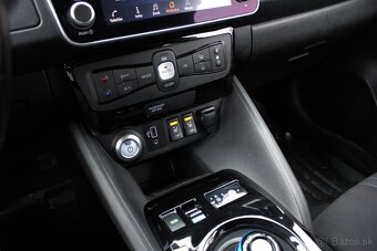 Nissan Leaf elektro, N-Connecta 110kw, 40kwh, Automat - 16